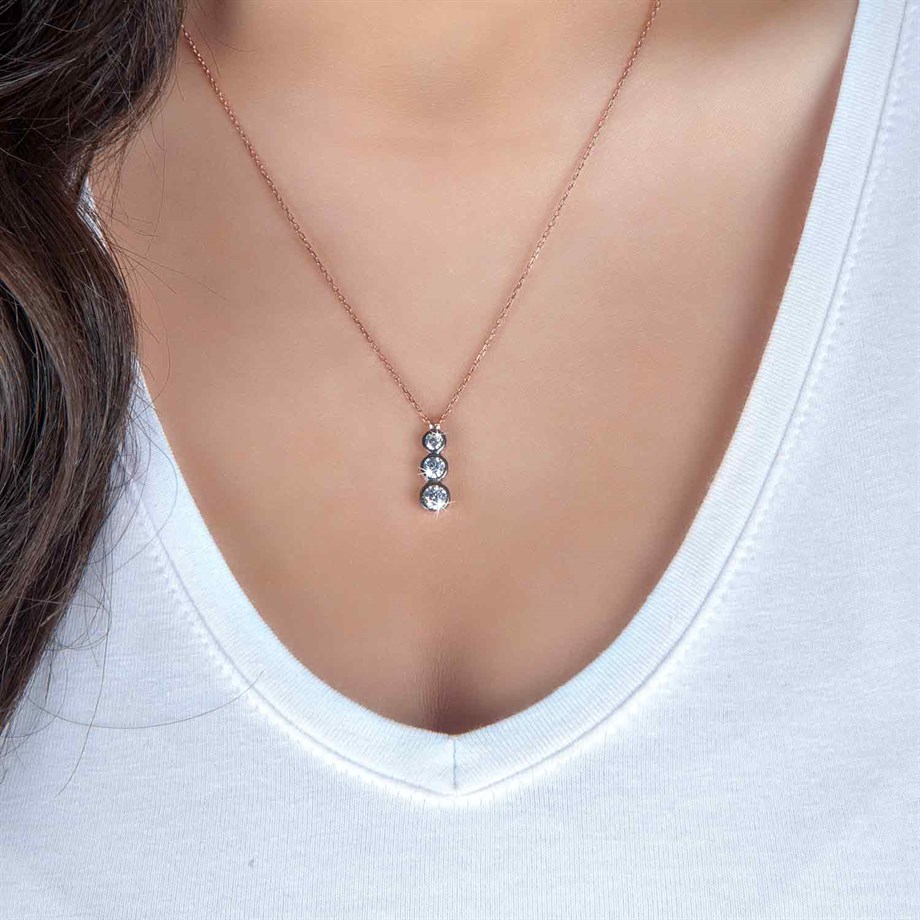 Roze Rengi Siyah Kalem Rodajlı Zirkon Taşlı Tasarımlı Gümüş Kadın Kolye
